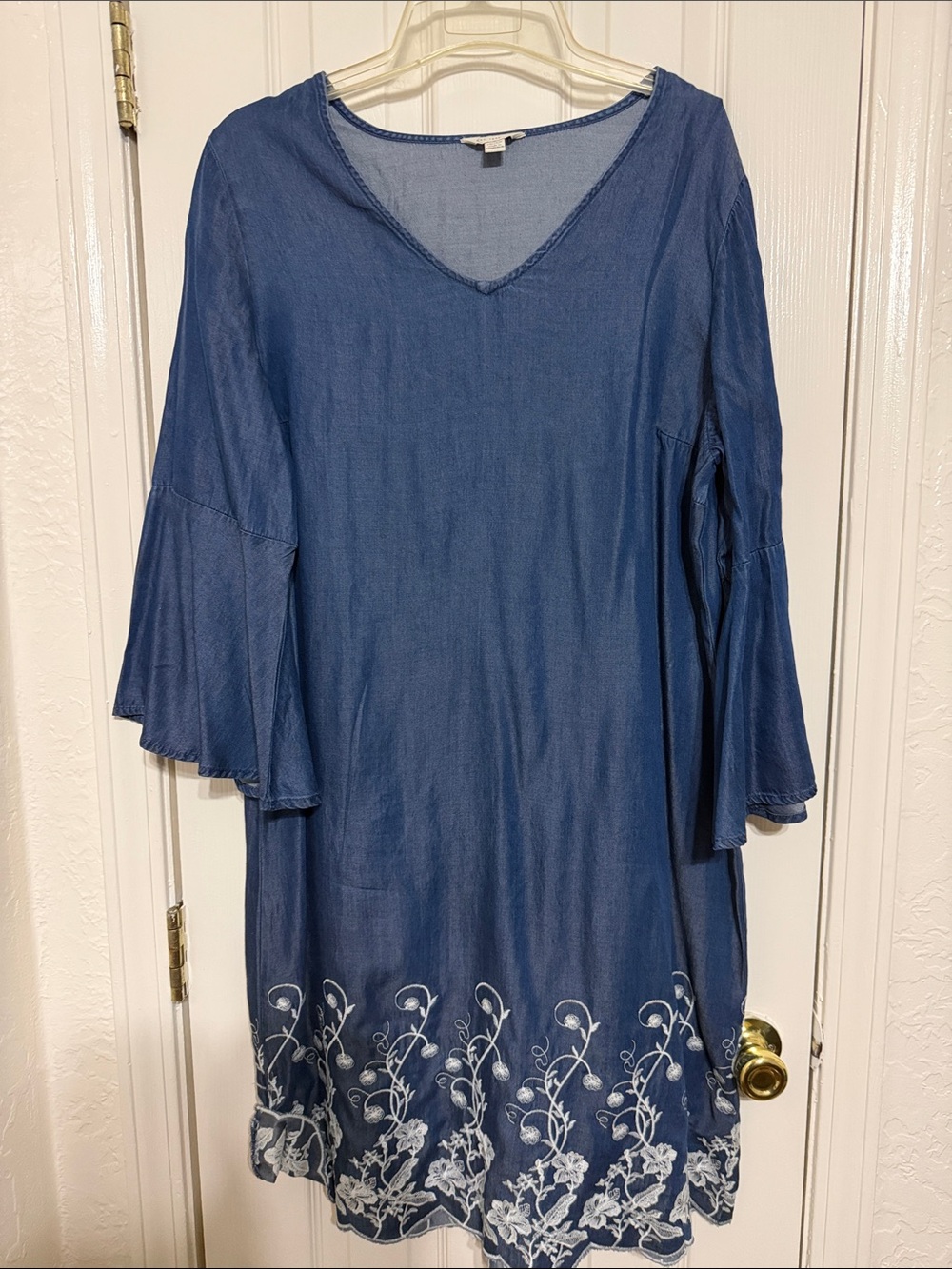 Women's Blue V-Neck Embroidered Hem Dress